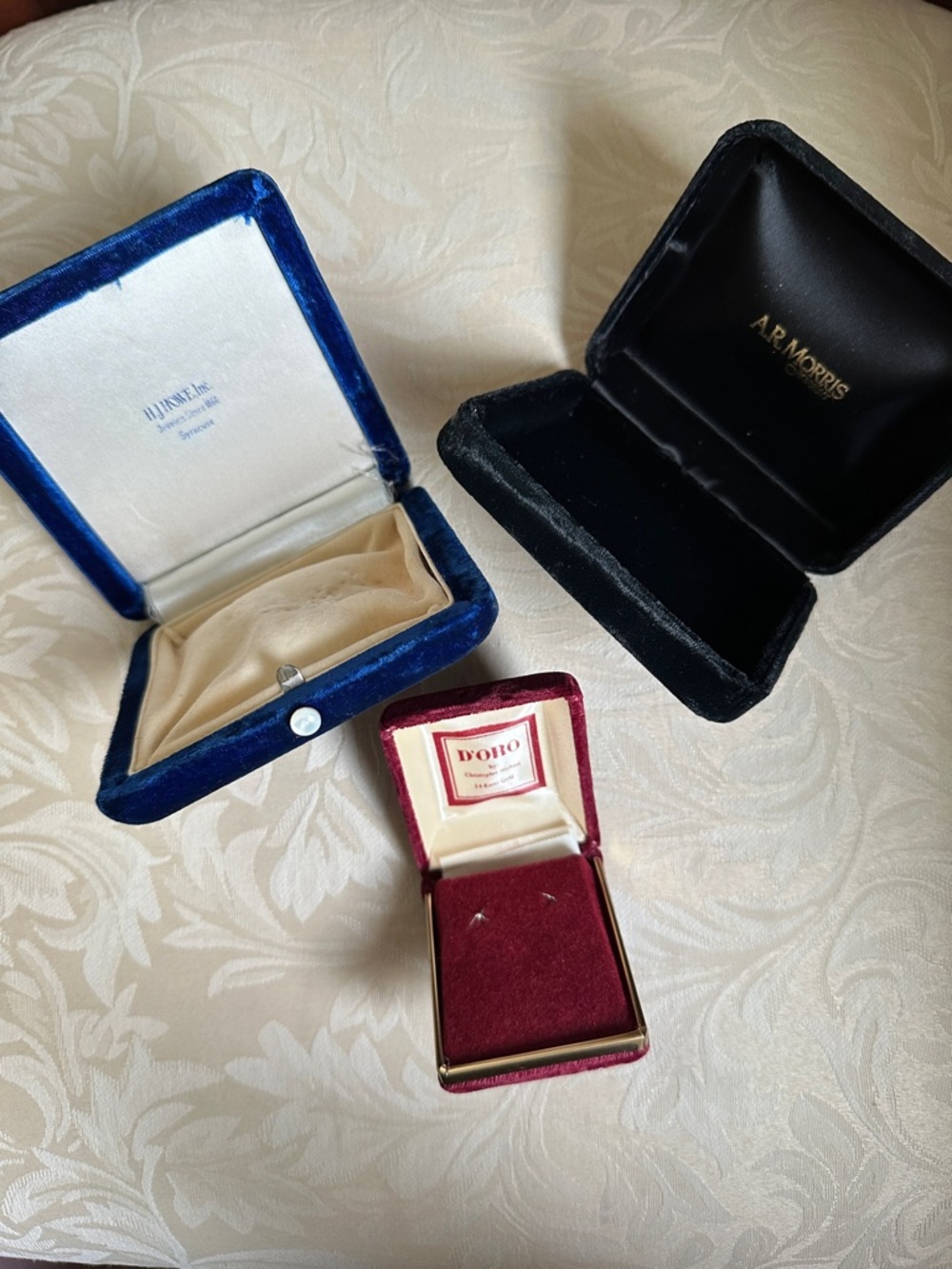 Vintage Jewelry Box H.J. Howe Inc. Since 1860 Syracuse, A.R. Morris Jewelers